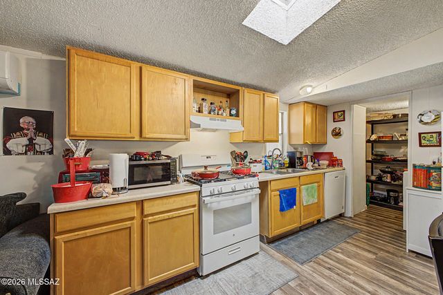 1325 W Silverlake Rd Spc 36, Tucson, AZ 85713