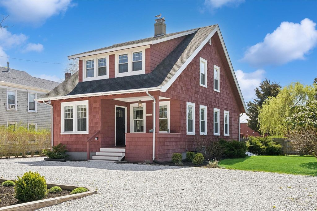 23530 Main Road, Orient, NY 11957