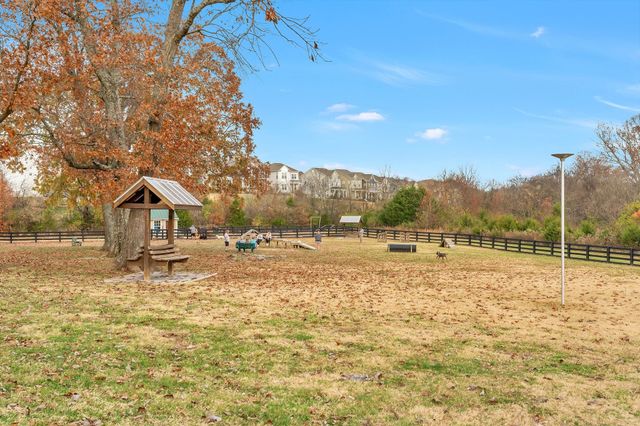 2373 Fairchild Cir, Nolensville, TN 37135