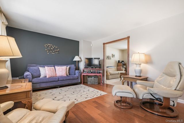 70 Woodland Road, Monroe, NY 10950