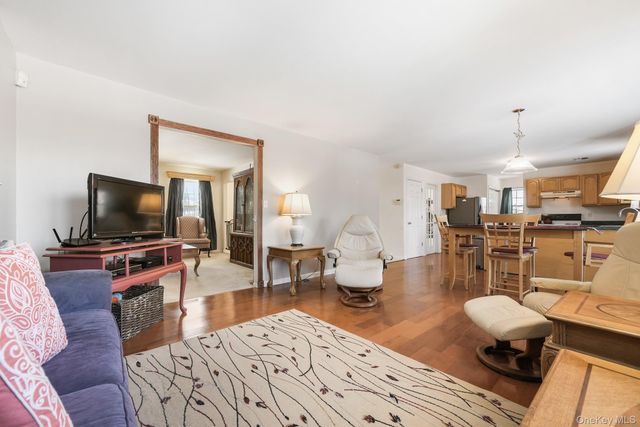 70 Woodland Road, Monroe, NY 10950