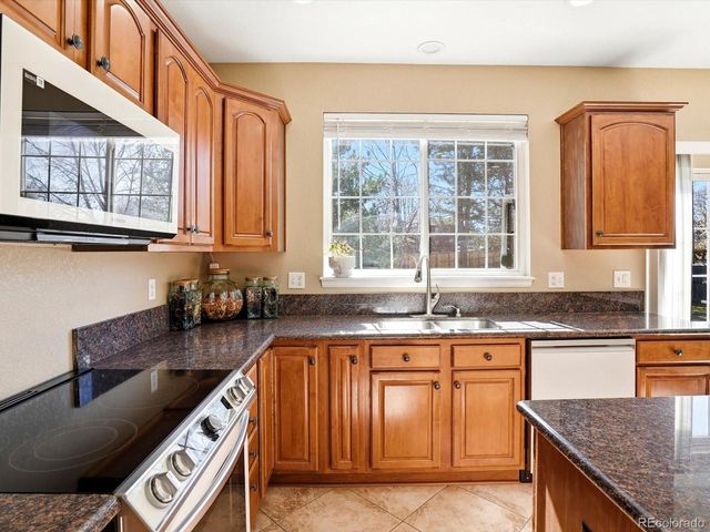 6638 W Hamilton Drive, Lakewood, CO 80227