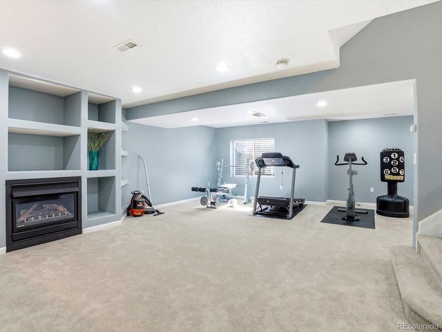 6638 W Hamilton Drive, Lakewood, CO 80227