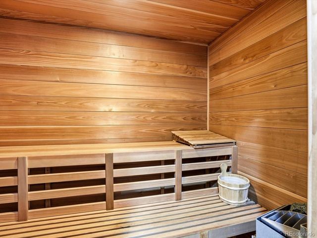 6638 W Hamilton Drive, Lakewood, CO 80227