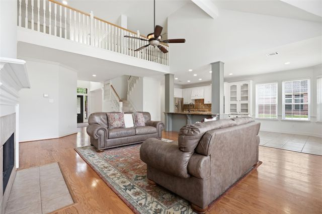 4415 Towering Oak Court, Houston, TX 77059