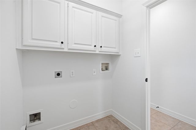 4415 Towering Oak Court, Houston, TX 77059