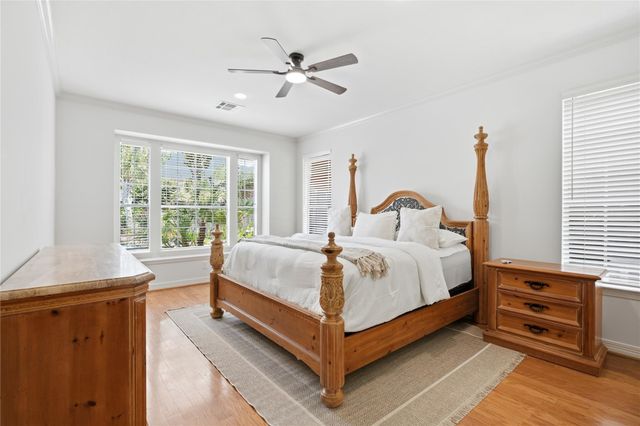 4415 Towering Oak Court, Houston, TX 77059