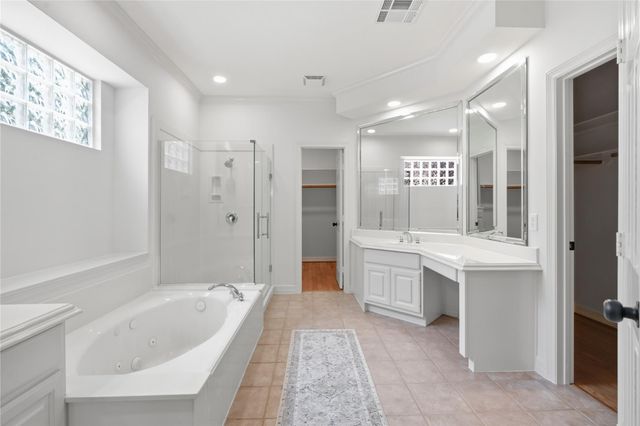 4415 Towering Oak Court, Houston, TX 77059