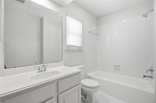 4415 Towering Oak Court, Houston, TX 77059