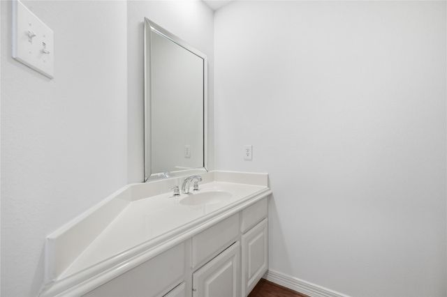 4415 Towering Oak Court, Houston, TX 77059