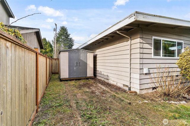 116 T Street NE, Auburn, WA 98002