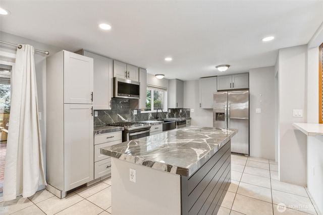 116 T Street NE, Auburn, WA 98002