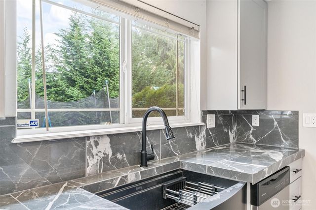 116 T Street NE, Auburn, WA 98002