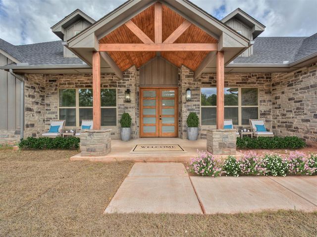 17281 Stone House Road, Luther, OK 73054