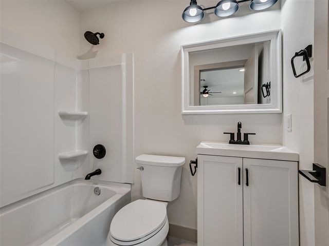 17281 Stone House Road, Luther, OK 73054