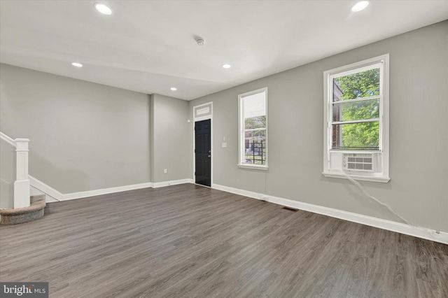 3014 PRESSTMAN ST, Baltimore, MD 21216