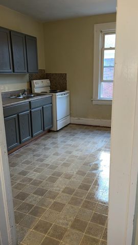 2414 Delaware AVE, Roanoke, VA 24017