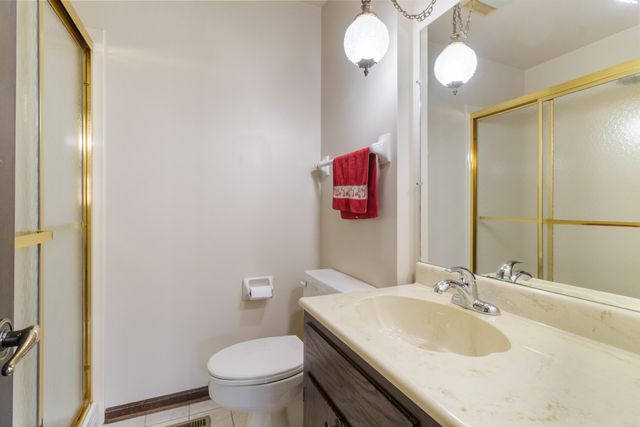 9536 Walnut Drive, Munster, IN 46321