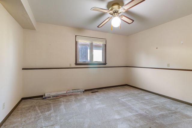 9536 Walnut Drive, Munster, IN 46321