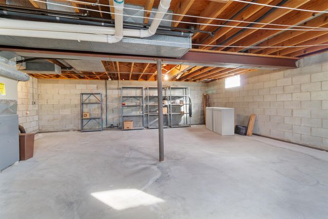 9536 Walnut Drive, Munster, IN 46321