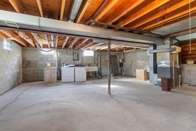 9536 Walnut Drive, Munster, IN 46321