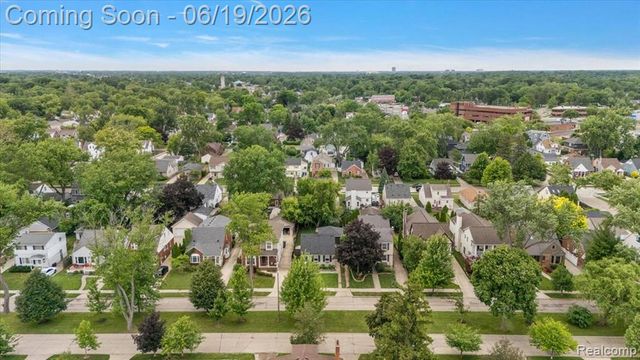 1186 Larkmoor Boulevard, Berkley, MI 48072