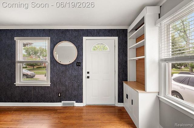 1186 Larkmoor Boulevard, Berkley, MI 48072
