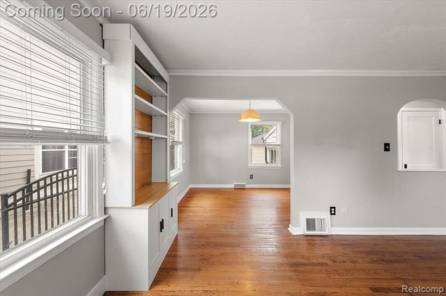 1186 Larkmoor Boulevard, Berkley, MI 48072