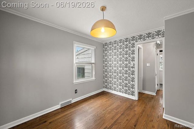 1186 Larkmoor Boulevard, Berkley, MI 48072