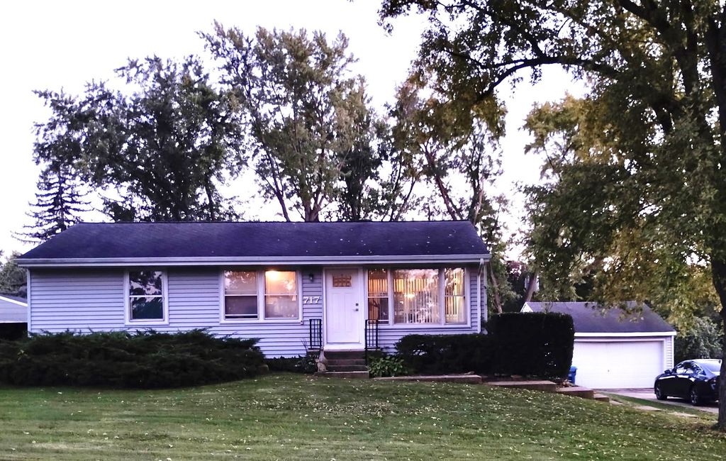 717 Riedy Road, Lisle, IL 60532 — photo 2