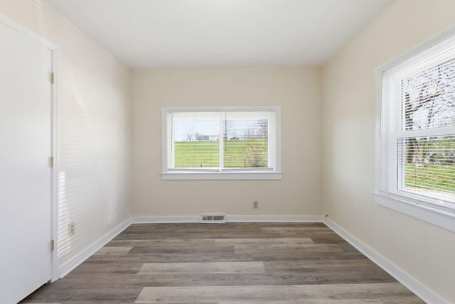 1495 Commonwealth, Cynthiana, KY 41031