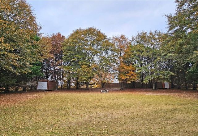 2167 Pixie Rose Lane, Loganville, GA 30052