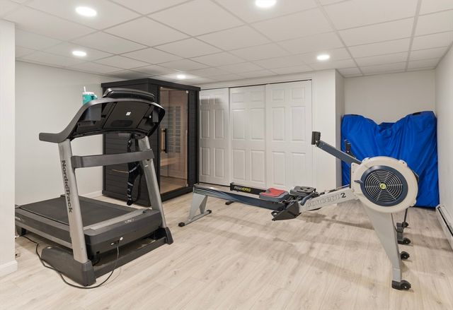 97 Francis Ave, Shrewsbury, MA 01545