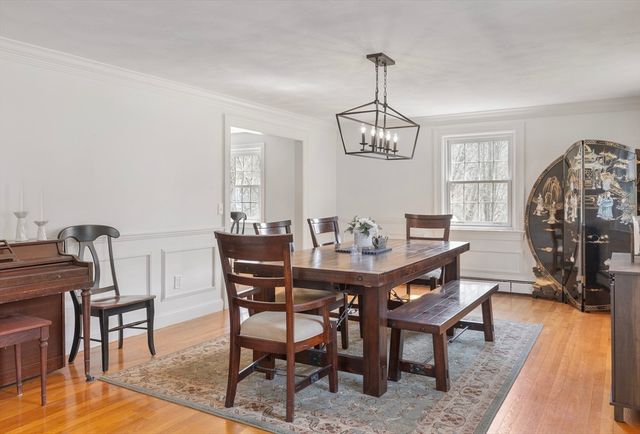 97 Francis Ave, Shrewsbury, MA 01545