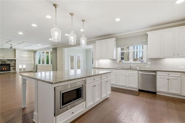 3795 Gardenside Court, Alpharetta, GA 30004