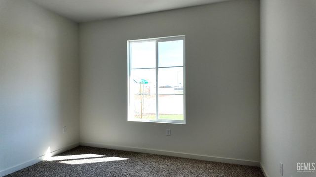 7503 Cryosphere Street, Bakersfield, CA 93311