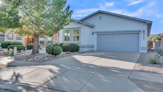 460 Zuni River Circle SW, Los Lunas, NM 87031