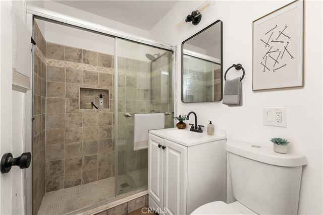 13809 Roseton Avenue, Norwalk, CA 90650