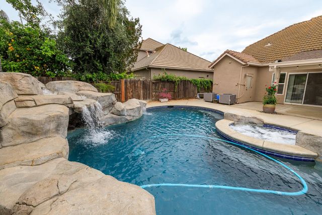 3513 Aristides Dr, Modesto, CA 95355