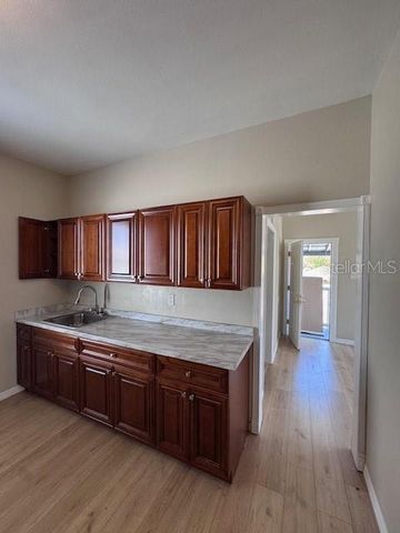 1910 E COLUMBUS DRIVE C, Tampa, FL 33605