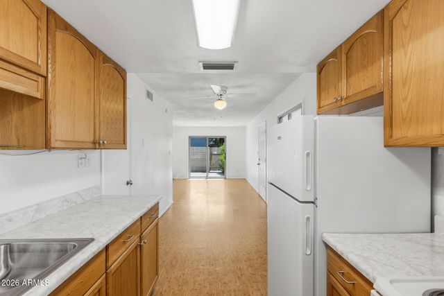 5320 W SHEENA Drive, Glendale, AZ 85306