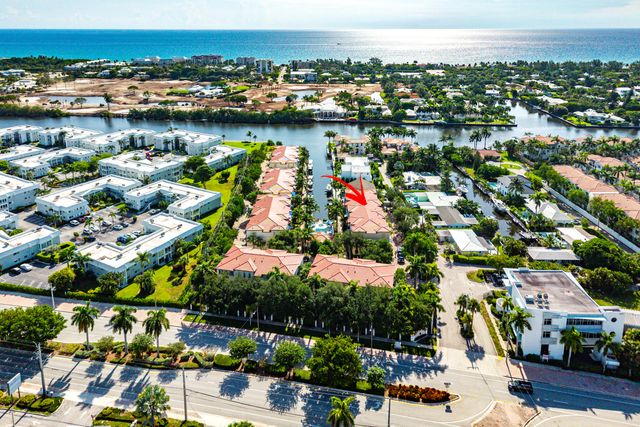 813 Estancia Way, Boynton Beach, FL 33435