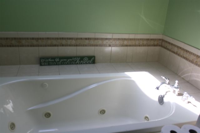 22951 Riverside Drive, Mendon, MI 49072