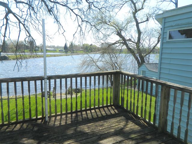 22951 Riverside Drive, Mendon, MI 49072