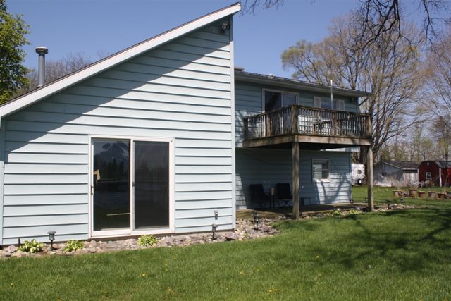 22951 Riverside Drive, Mendon, MI 49072