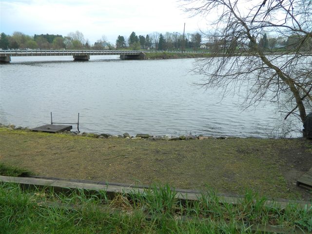 22951 Riverside Drive, Mendon, MI 49072