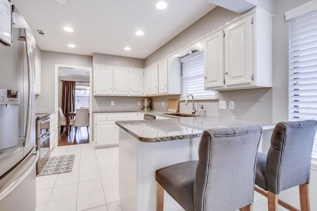 1332 Chimney Hill Road, Yukon, OK 73099