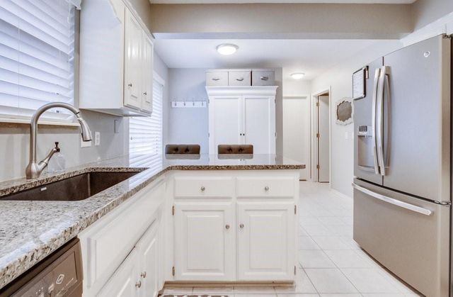 1332 Chimney Hill Road, Yukon, OK 73099