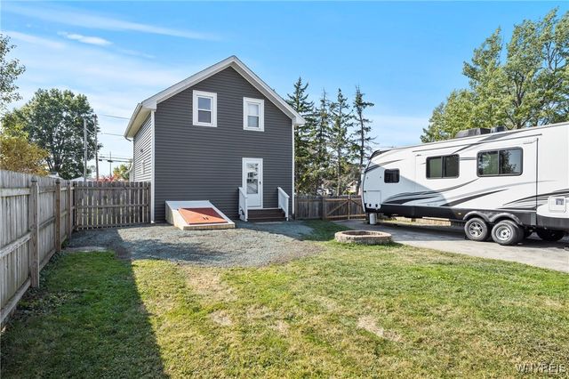 433 Borden Road, Cheektowaga, NY 14224