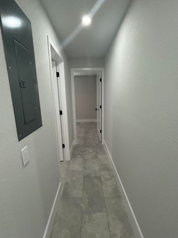 1531 W Avenue H W, Riviera Beach, FL 33404